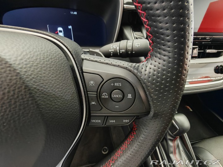 Toyota Corolla 2.0 Hybrid e-CVT GR Sport 2024