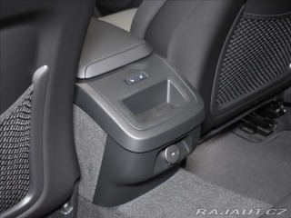 Volvo V60 2,0 B4  Plus Dark 2025