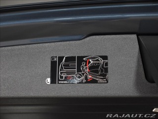 Volvo V60 2,0 B4  Plus Dark 2025