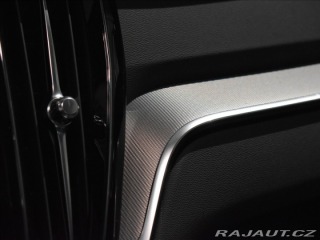 Volvo V60 2,0 B4  Plus Dark 2025