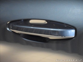 Volvo V60 2,0 B4  Plus Dark 2025