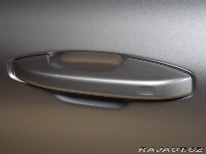 Volvo V60 2,0 B4 Ultra Dark 2025