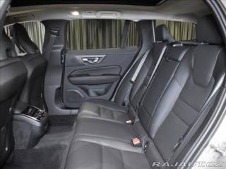 Volvo V60 2,0 B4  Ultra Dark 2025