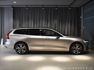 Volvo V60 2,0 B4  Ultra Dark 2025