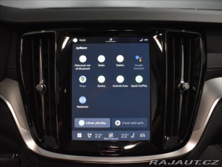 Volvo V60 2,0 B4  Ultra Dark 2025