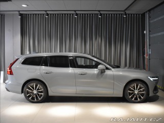 Volvo V60 2,0 T6  Core 2025