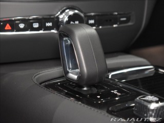 Volvo V60 2,0 T6  Core 2025