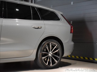 Volvo V60 2,0 T6  Core 2025