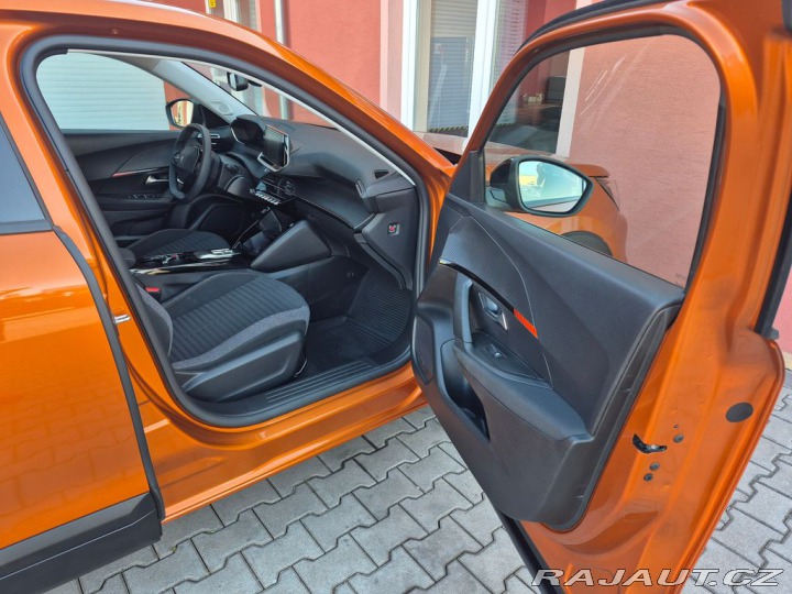 Peugeot 2008 100 kW 2022
