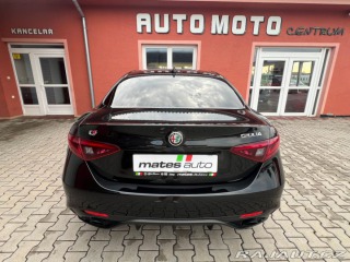 Alfa Romeo Giulia 2.0 Turbo Veloce 2022