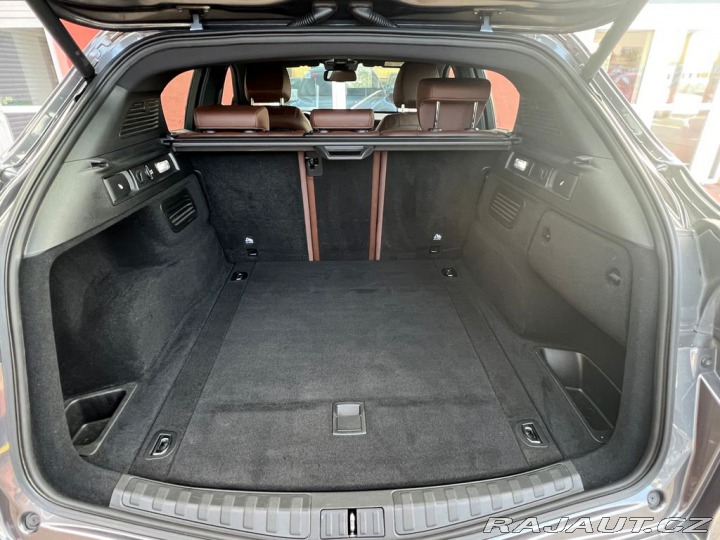 Alfa Romeo Stelvio 2.2 JTDM Q4 Lusso REZERVA 2019