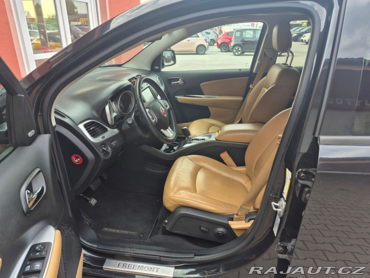 Fiat Freemont 2.4 Lounge 125kW 2015