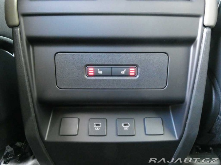 Land Rover Defender 110 3,0 X-Dynamic SE D250 2026