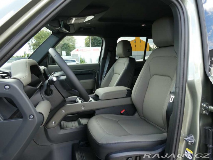 Land Rover Defender 110 3,0 X-Dynamic SE D250 2026