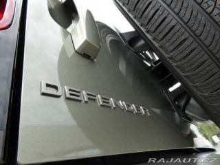 Land Rover Defender 110 3,0 X-Dynamic SE D250 2025