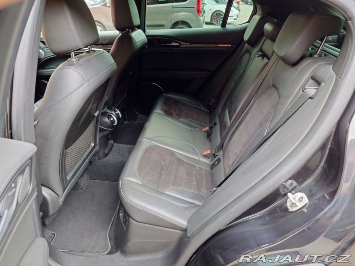 Alfa Romeo Stelvio 2.2 JTDM Veloce Ti Q4 154 2022