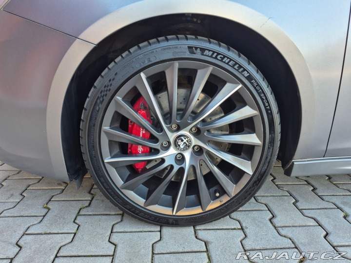 Alfa Romeo Giulietta 1.75 Turbo Quadrifoglio V 2016