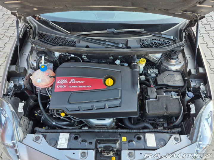 Alfa Romeo Giulietta 1.75 Turbo Quadrifoglio V 2016