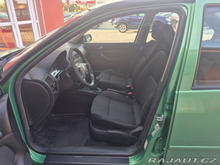 Volkswagen Bora 1.6i 77 kW 2003