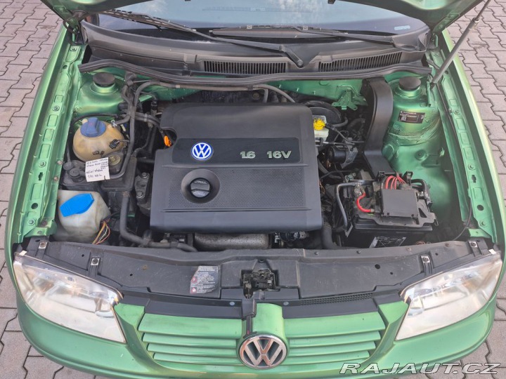 Volkswagen Bora 1.6i 77 kW 2003