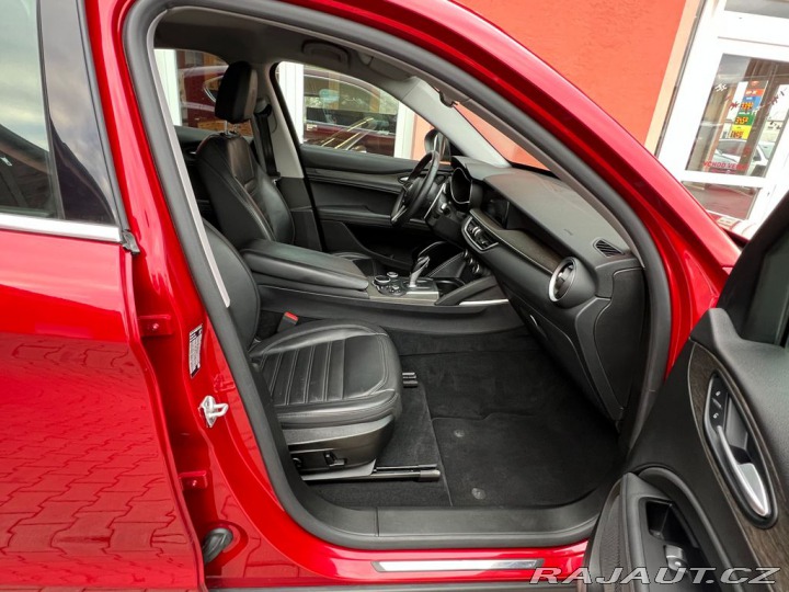 Alfa Romeo Stelvio 2.0 AWD 206kW 2017