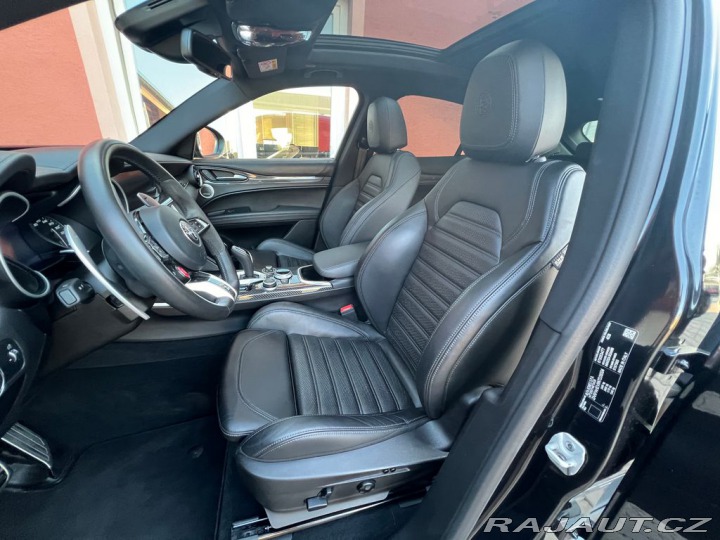 Alfa Romeo Stelvio Stelvio V6 2.9 QV REZERVA 2022