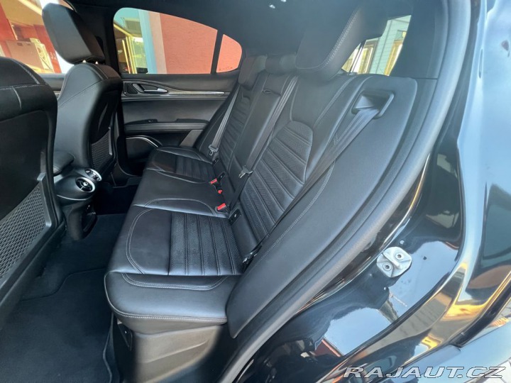 Alfa Romeo Stelvio Stelvio V6 2.9 QV REZERVA 2022