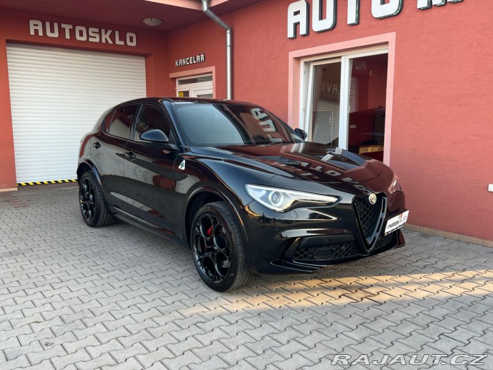 Alfa Romeo Stelvio Stelvio V6 2.9 QV REZERVA 2022