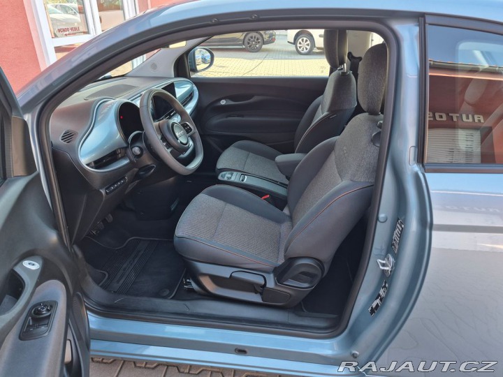 Fiat 500e 87KW (ODPOČET DPH) SOH 95 2022