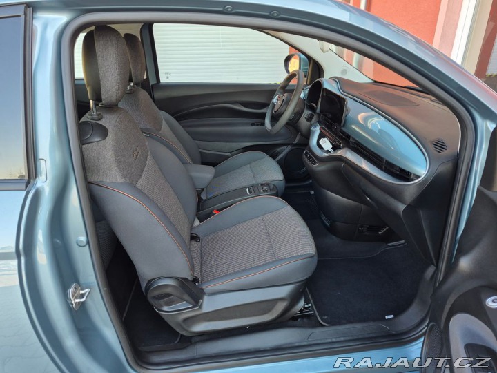 Fiat 500e 87KW (ODPOČET DPH) SOH 95 2022