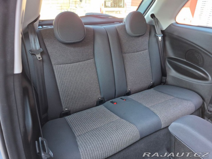 Fiat 500e 87KW (ODPOČET DPH) SOH 95 2022