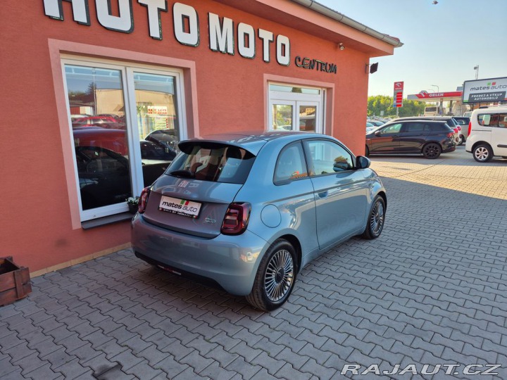 Fiat 500e 87KW (ODPOČET DPH) SOH 95 2022