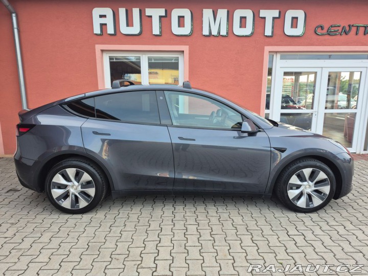 Tesla Model Y Long Range DPH SOH 92,4 2021