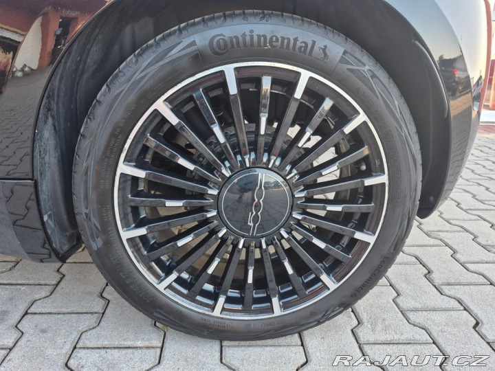Fiat 500e Cabrio 87kW (ODPOČET DPH) 2021