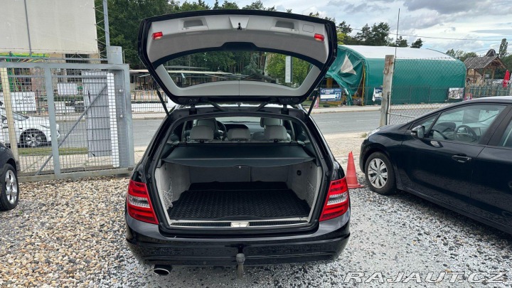 Mercedes-Benz C C220CDi 125kW*ALU*Tažné*N 2011