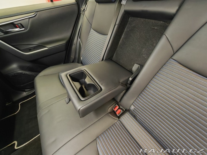 Toyota RAV4 2.5 Hybrid Selection 2022