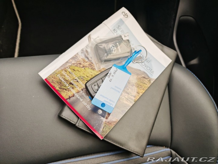 Toyota RAV4 2.5 Hybrid Selection 2022