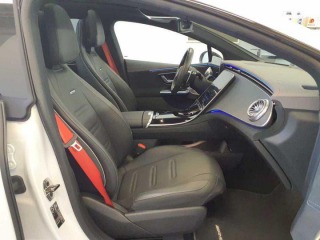 Mercedes-Benz EQE 43 AMG PŘIPRAVUJEME 2023