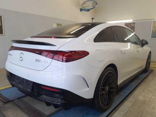 Mercedes-Benz EQE 43 AMG PŘIPRAVUJEME 2023