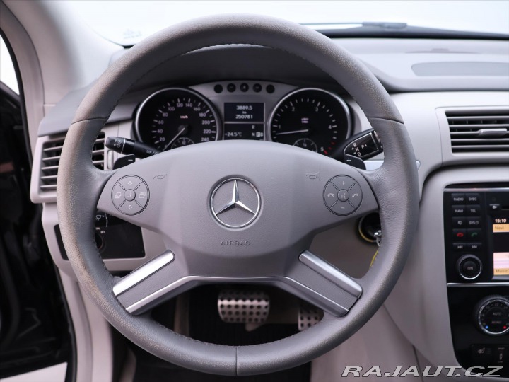 Mercedes-Benz R 3,0 320CDI 165kW Aut. 4Ma 2009