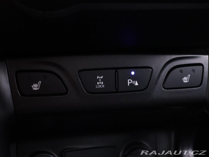 Hyundai ix35 2,0 CRDI 135kW Trikolor C 2014