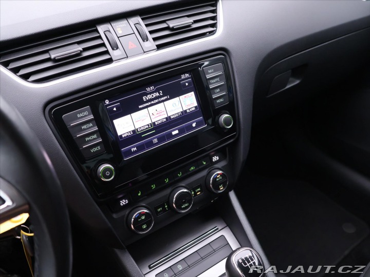 Škoda Octavia 1,0 TSI 85kW JOY Navi Kli 2016