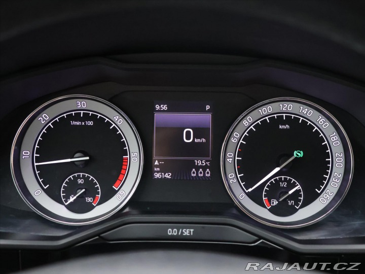 Škoda Superb 2,0 TDI 110kW DSG L&K 2016