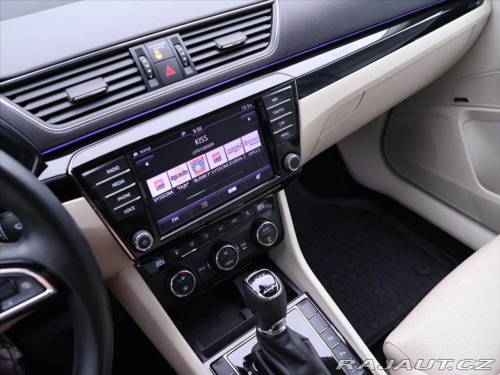 Škoda Superb 2,0 TDI 110kW DSG L&K 2016