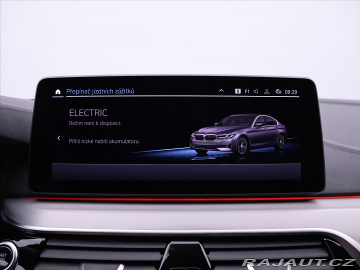BMW 5 2,0 530e xDrive AT 2022