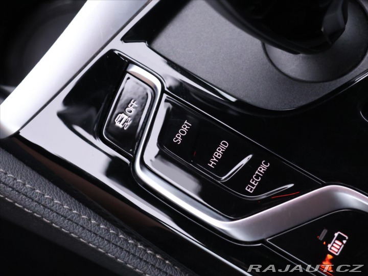 BMW 5 2,0 530e xDrive AT 2022