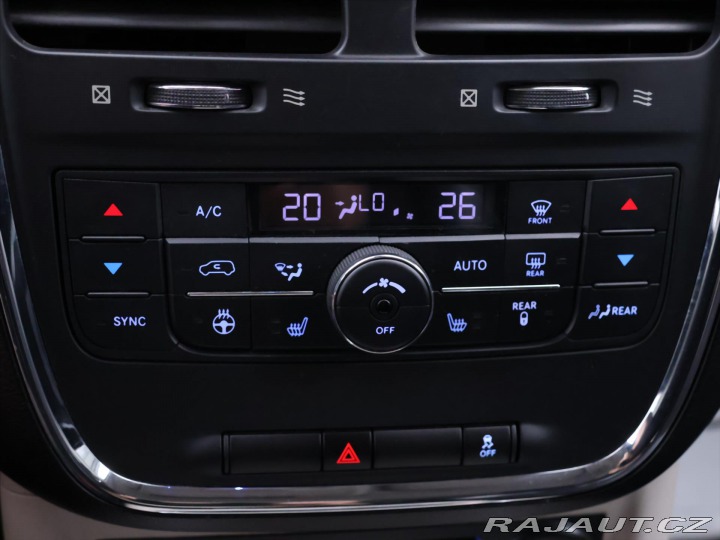 Lancia Ostatní modely Voyager 2,8 120KW CZ PLATINUM 7 M 2012