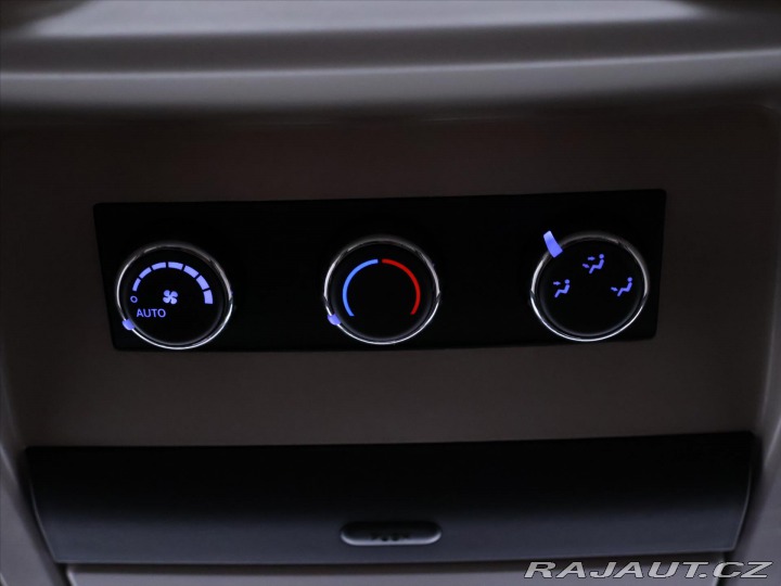Lancia Ostatní modely Voyager 2,8 120KW CZ PLATINUM 7 M 2012