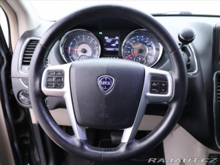 Lancia Ostatní modely Voyager 2,8 120KW CZ PLATINUM 7 M 2012