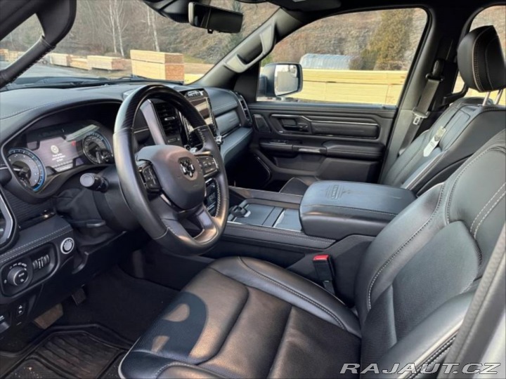 Ostatní značky Ostatní modely RAM 1500 5,7 V8 Limited Night Ed 1800